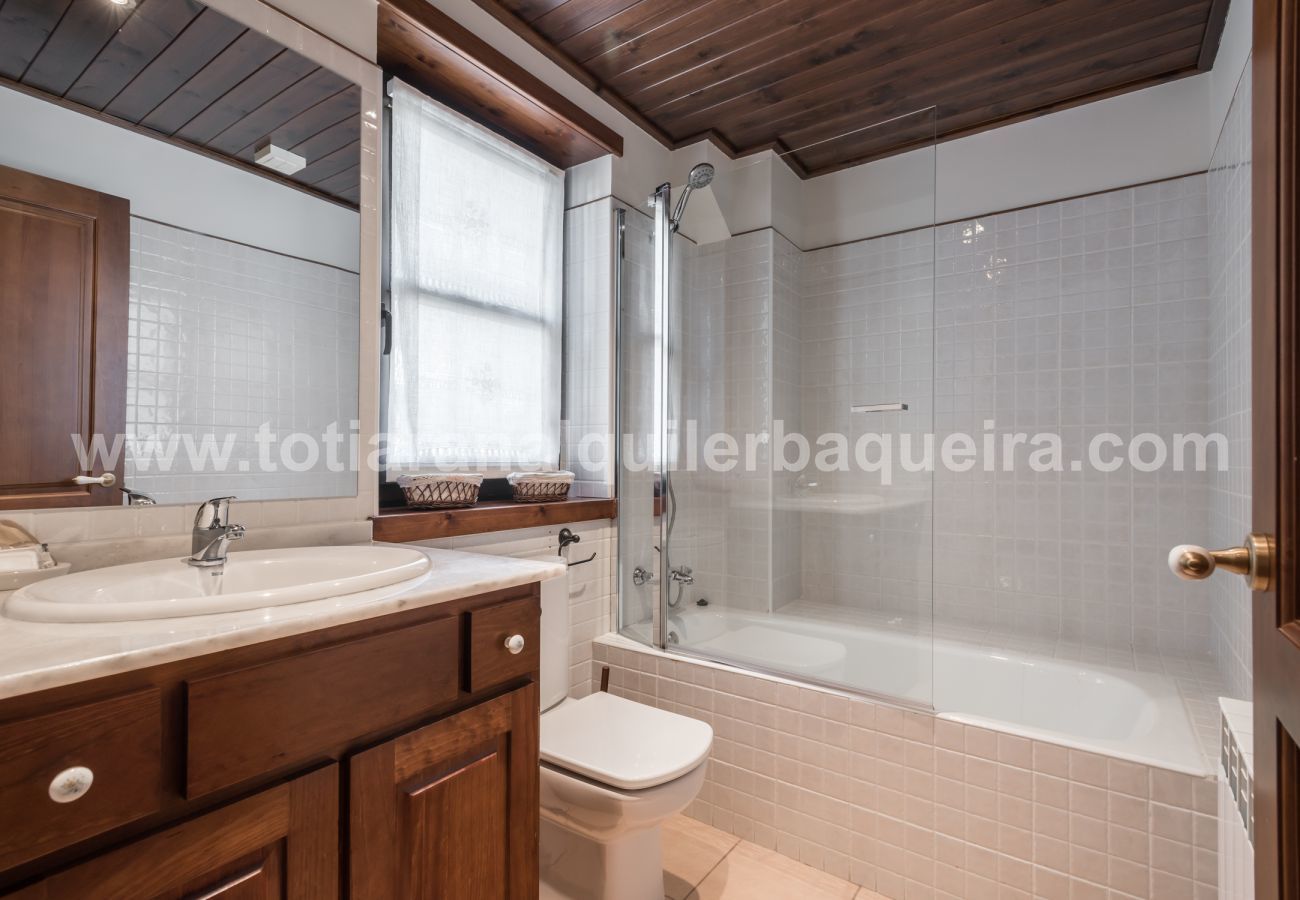 Apartamento en Baqueira - Montgarri by Totiaran