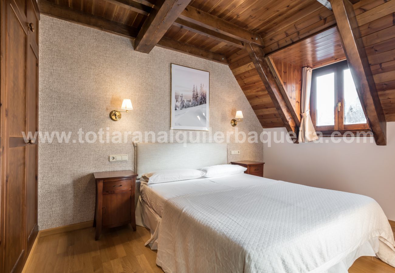 Apartamento en Naut Aran - Unhola by Totiaran