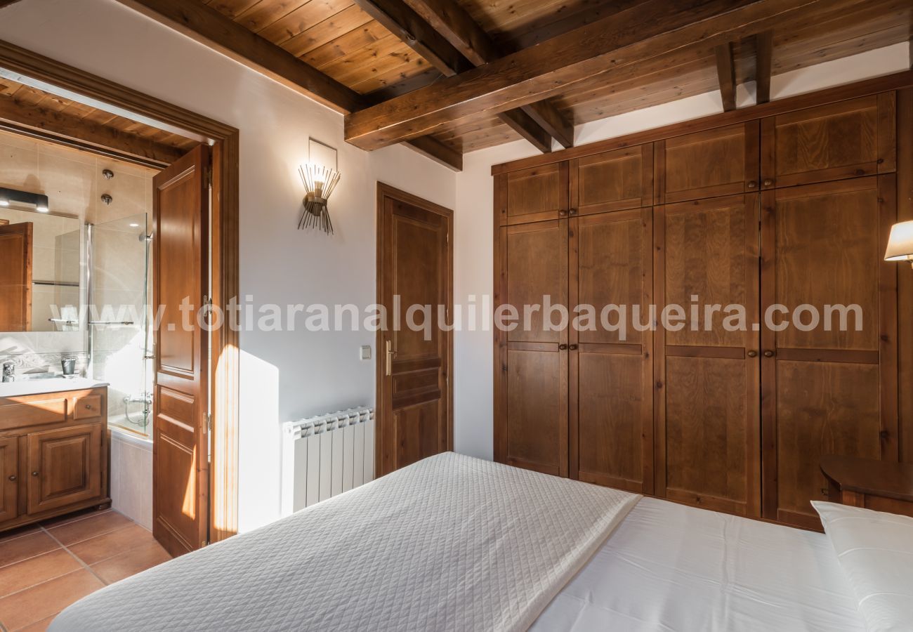 Apartamento en Naut Aran - Unhola by Totiaran