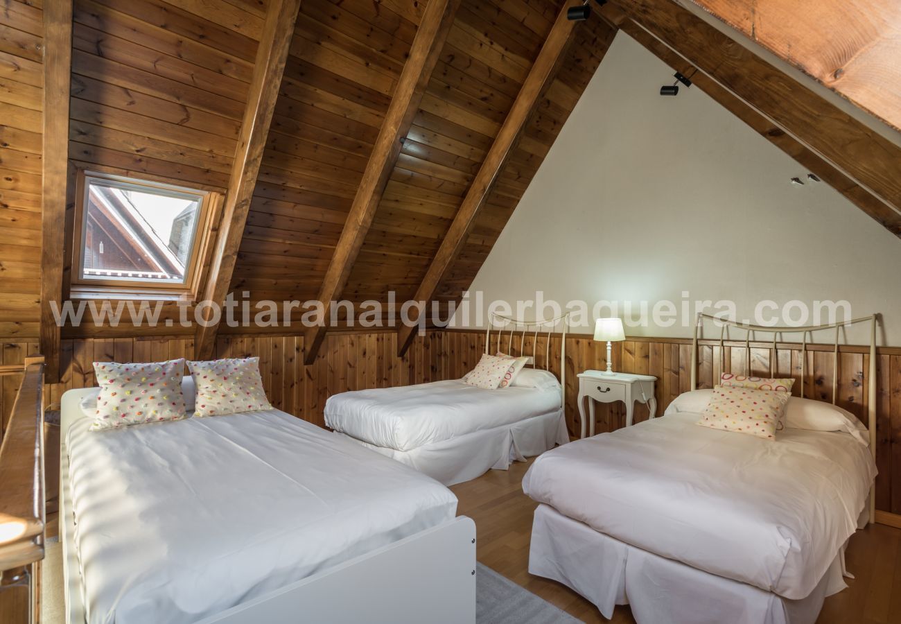 Apartamento en Naut Aran - Unhola by Totiaran