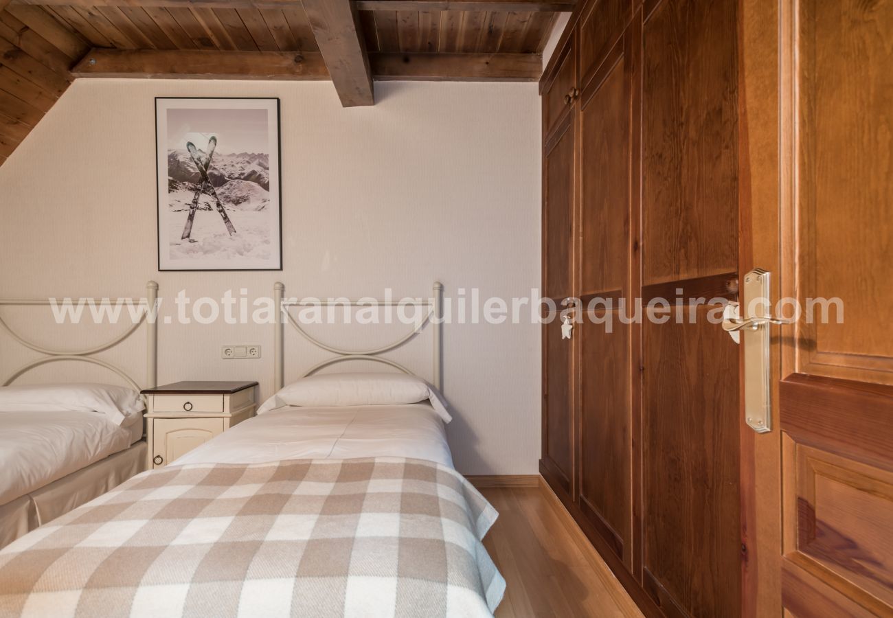 Apartamento en Naut Aran - Unhola by Totiaran