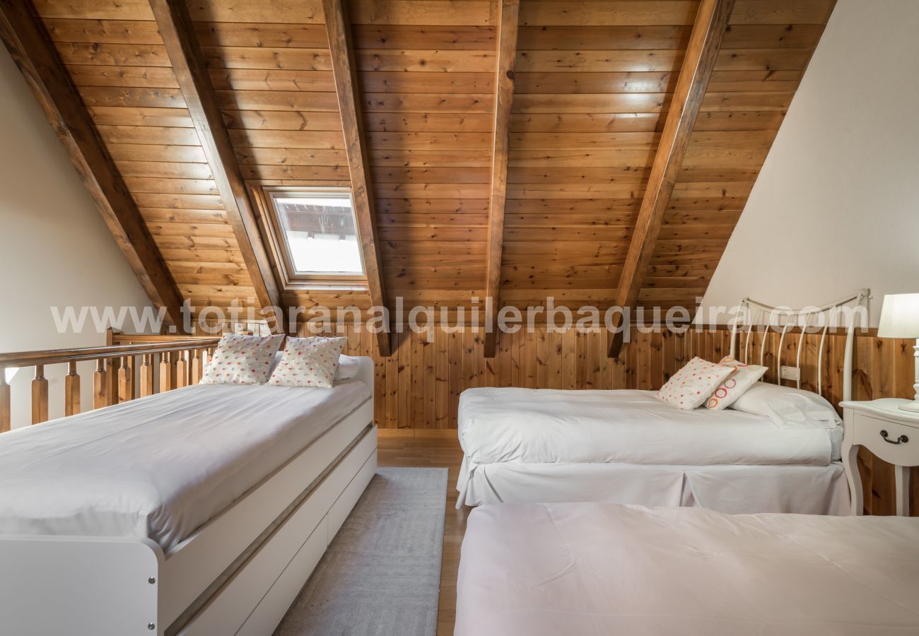 Apartamento en Naut Aran - Unhola by Totiaran