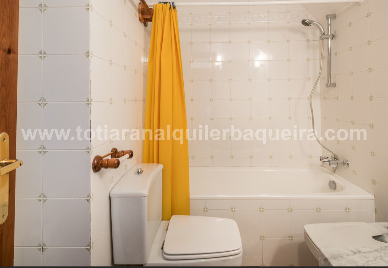 Apartamento en Baqueira - Noguera by Totiaran