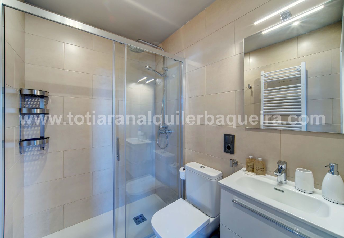 Apartamento en Baqueira - Cris by Totiaran