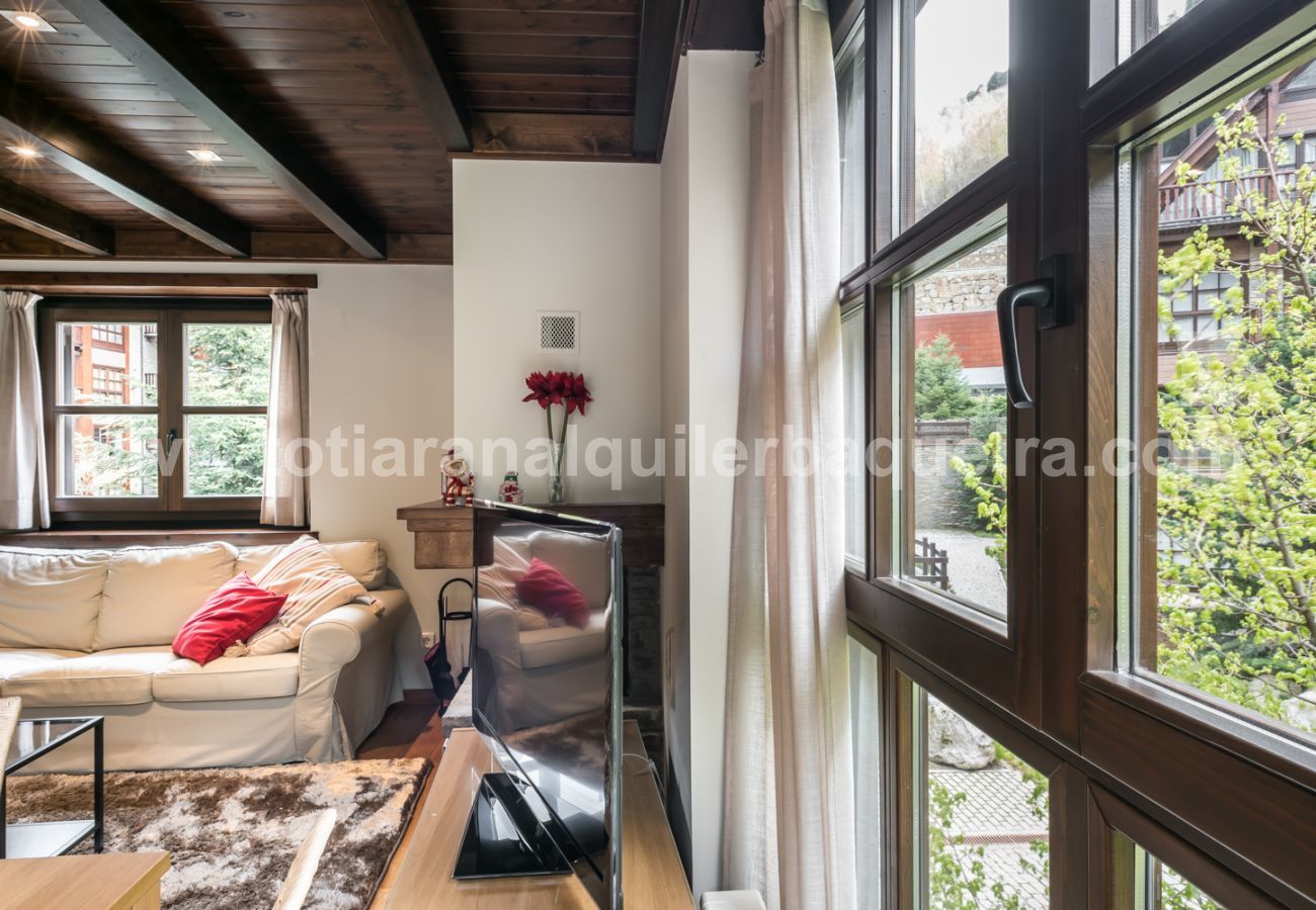 Apartamento en Baqueira - Ticolet by Totiaran