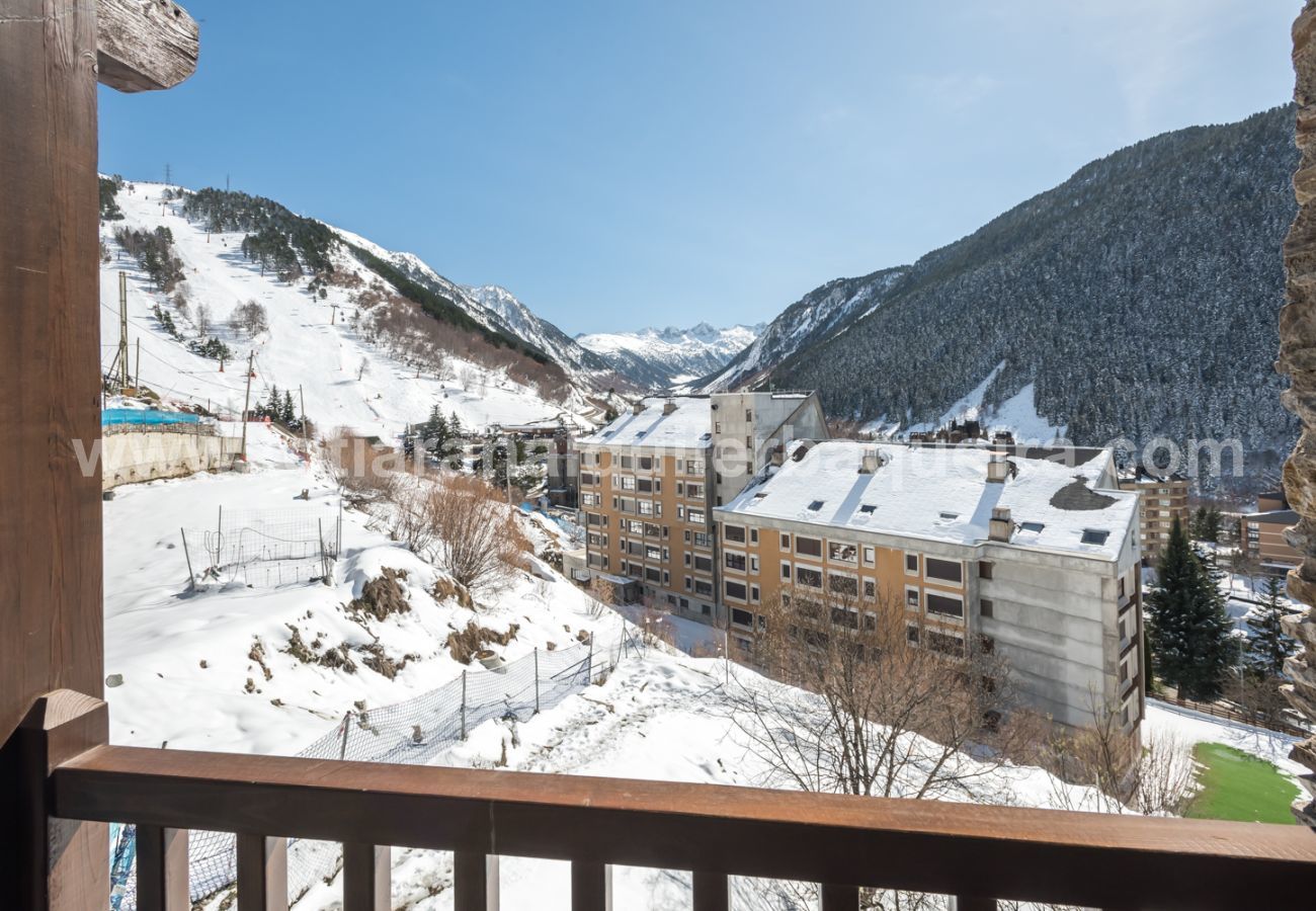 Casa en Baqueira - Casa Blanhiblar by Totiaran