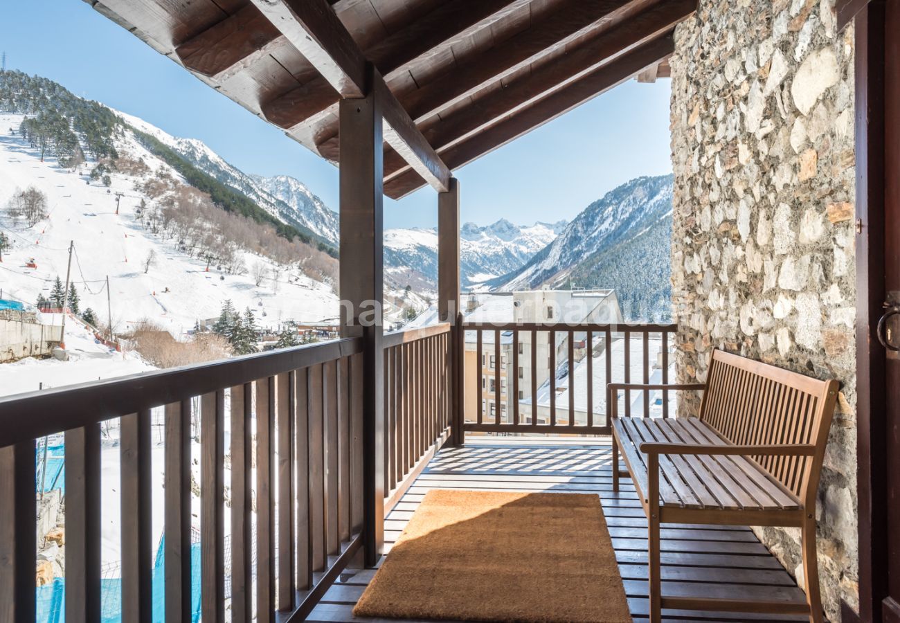 Casa en Baqueira - Casa Blanhiblar by Totiaran