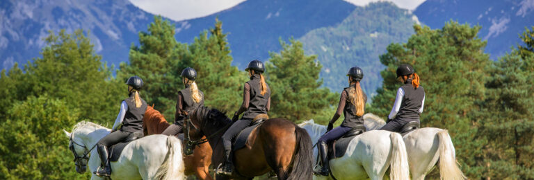 Paseo a caballo en el valle de Arán