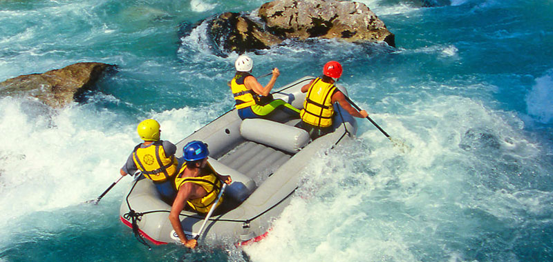 practica rafting en el valle de aran