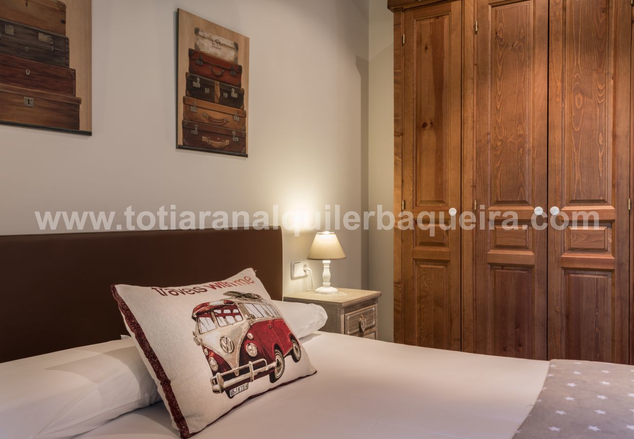 Apartment in Baqueira - Colomers by Totiaran