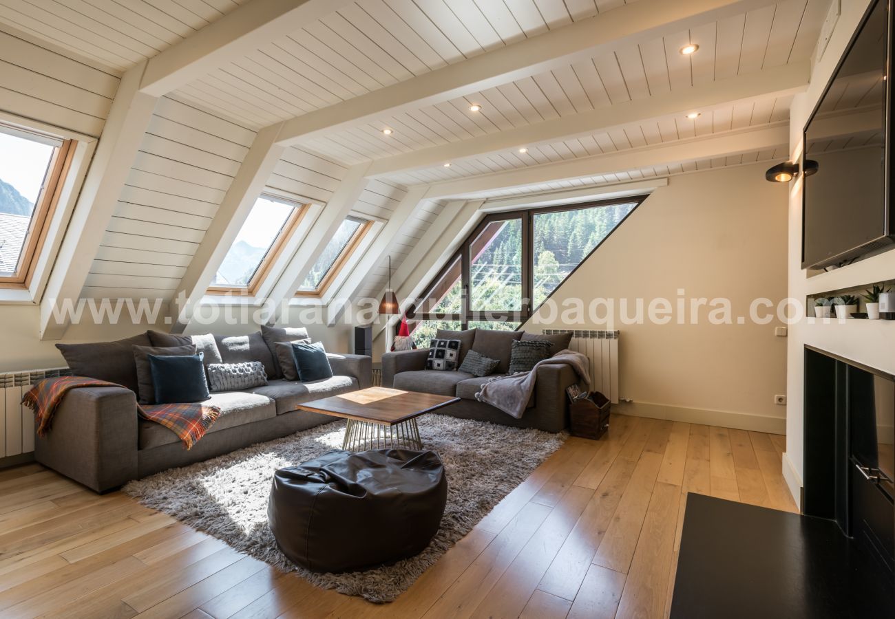 Apartment in Baqueira - Vinyeta by Totiaran