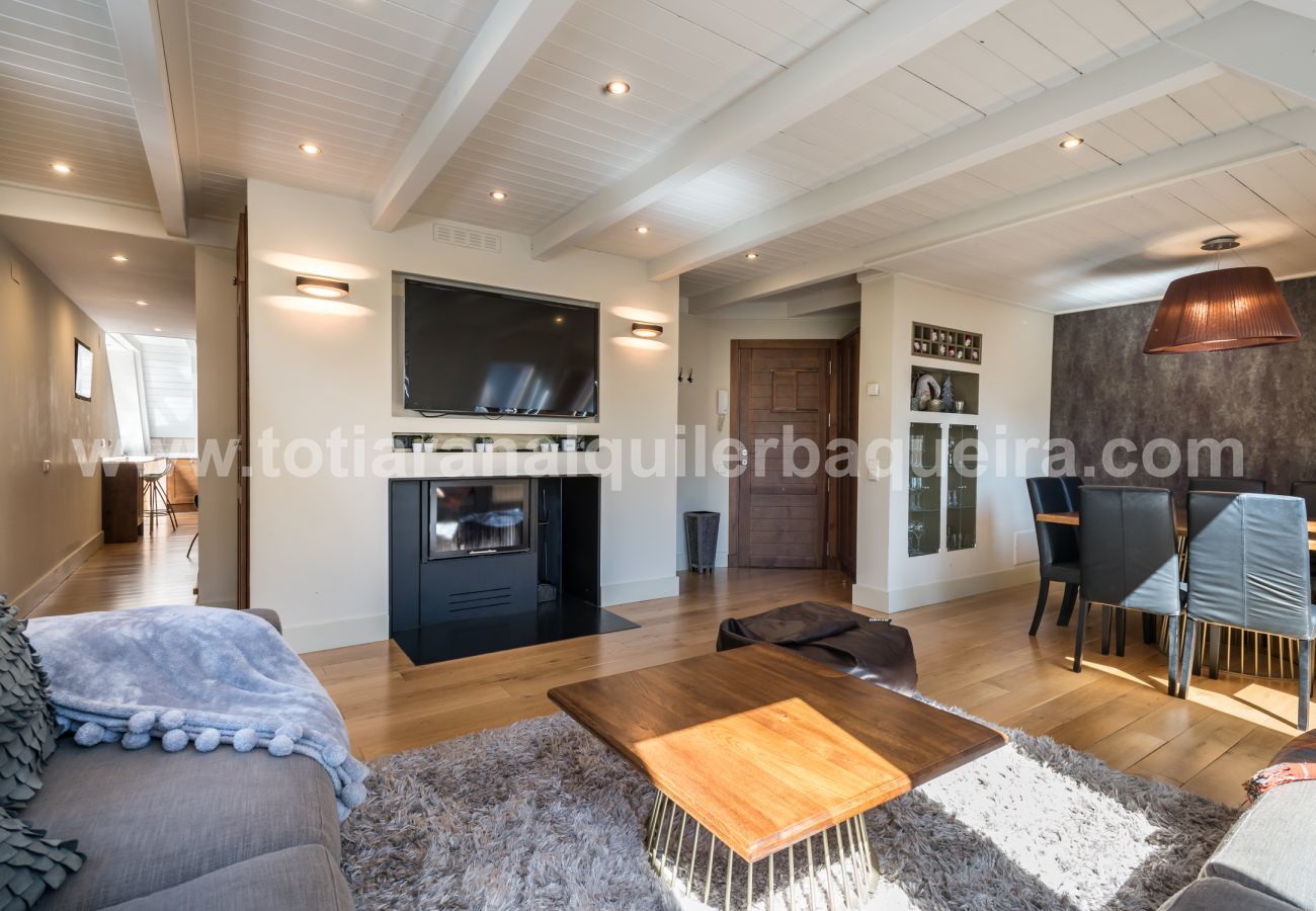 Apartment in Baqueira - Vinyeta by Totiaran