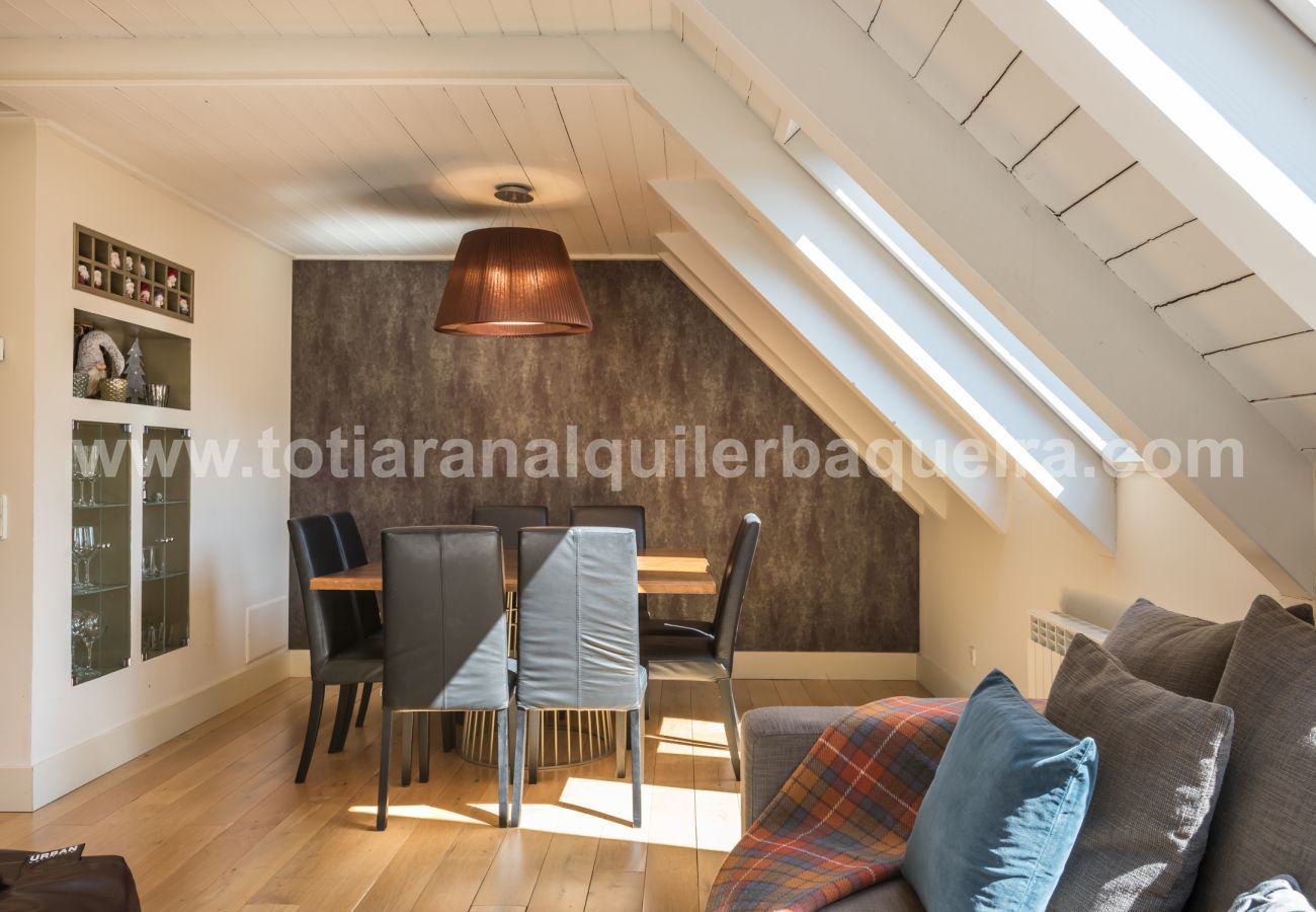 Apartment in Baqueira - Vinyeta by Totiaran