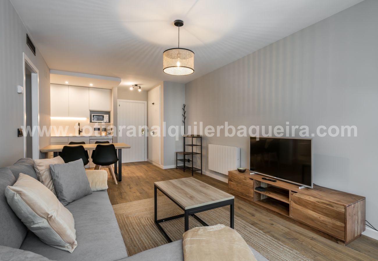 Apartment in Baqueira - Teso dera Mina by Totiaran