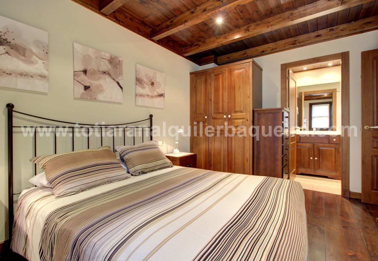 double room apartment Molieres by Totiaran at the foot of the slopes