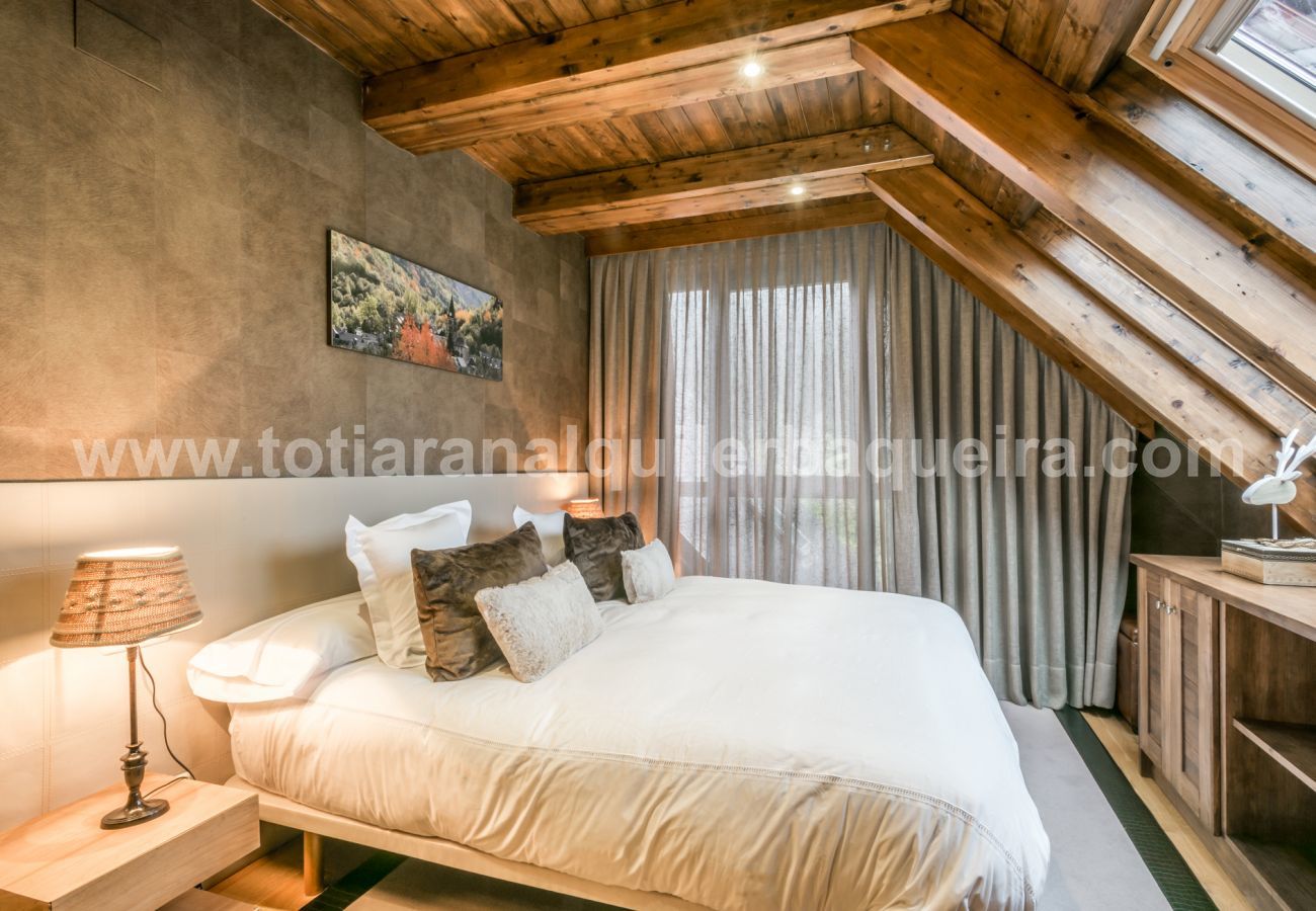 Bedroom Nuevo Artic by Totiaran, Val de Ruda, at the foot of the slopes