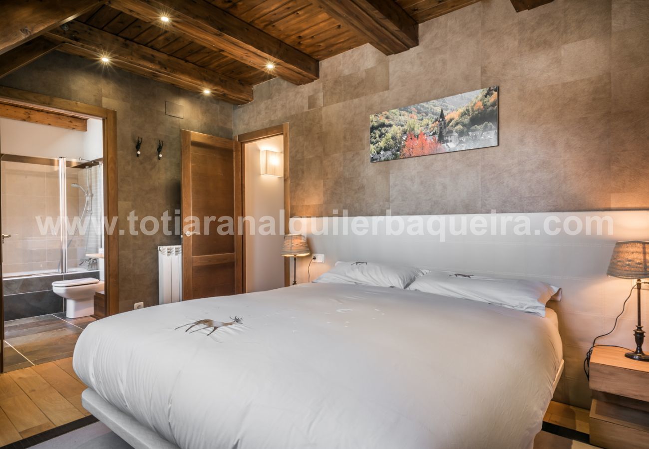 Apartment in Baqueira - Nuevo Artic by Totiaran