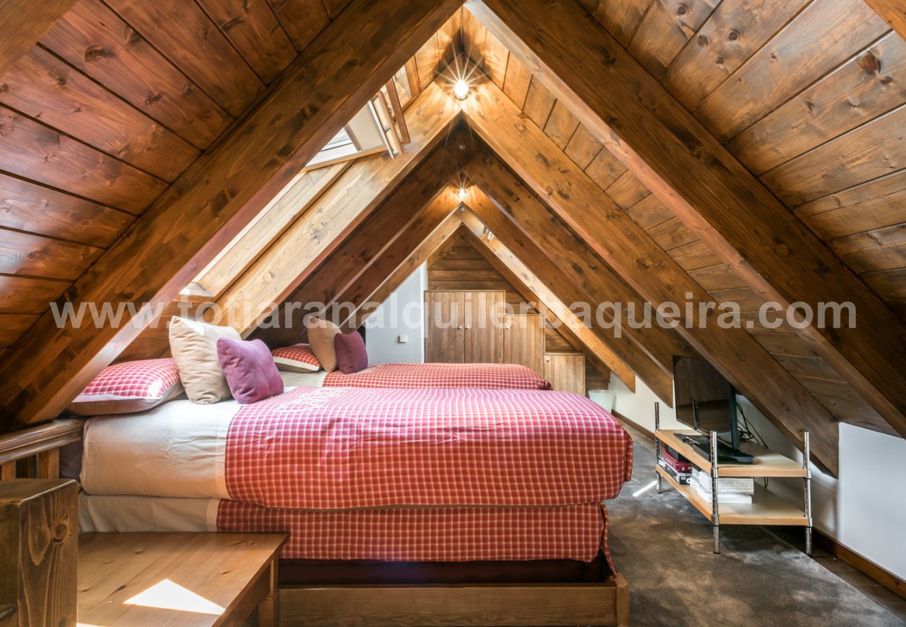 Apartment in Baqueira - Nuevo Artic by Totiaran