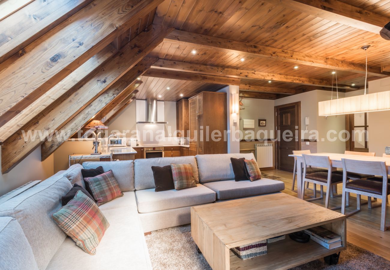 Apartment in Baqueira - Nuevo Artic by Totiaran