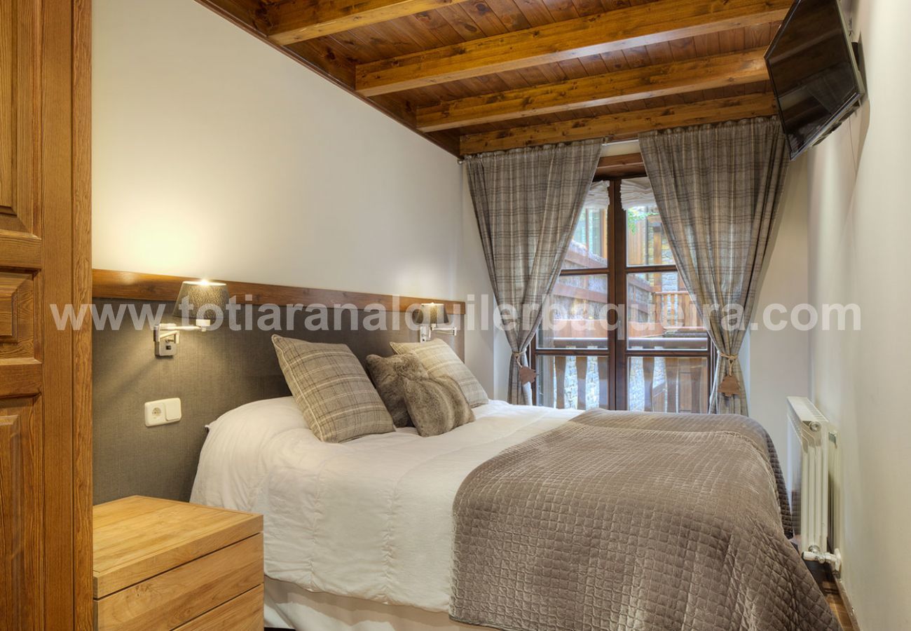 Apartment in Baqueira - Bonaigua by Totiaran