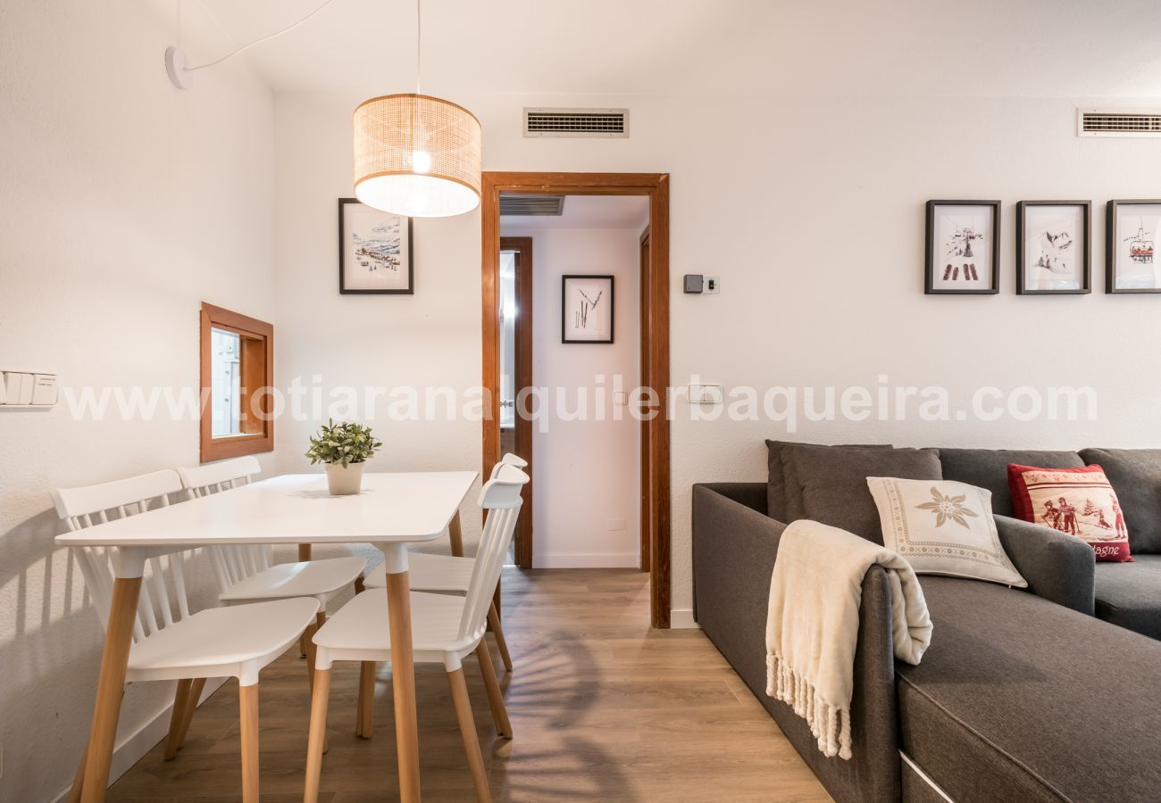 Apartment in Baqueira - Barlongueta by Totiaran