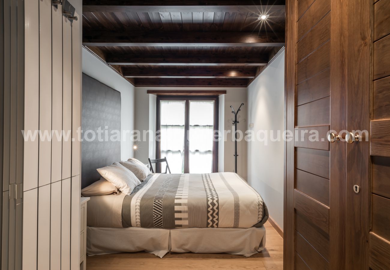 Apartment in Baqueira - Ticolet by Totiaran