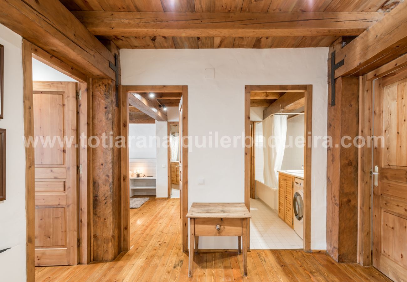 Apartment in Baqueira - Manaud - Pleta de Jus by Totiaran