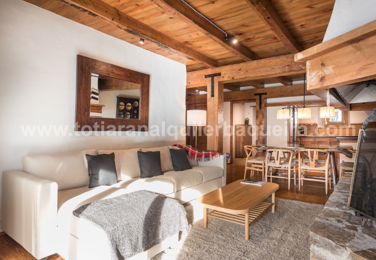 Apartment in Baqueira - Manaud - Pleta de Jus by Totiaran