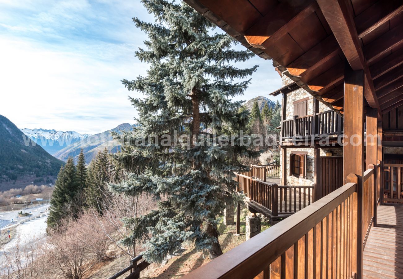 Apartment in Baqueira - Manaud - Pleta de Jus by Totiaran