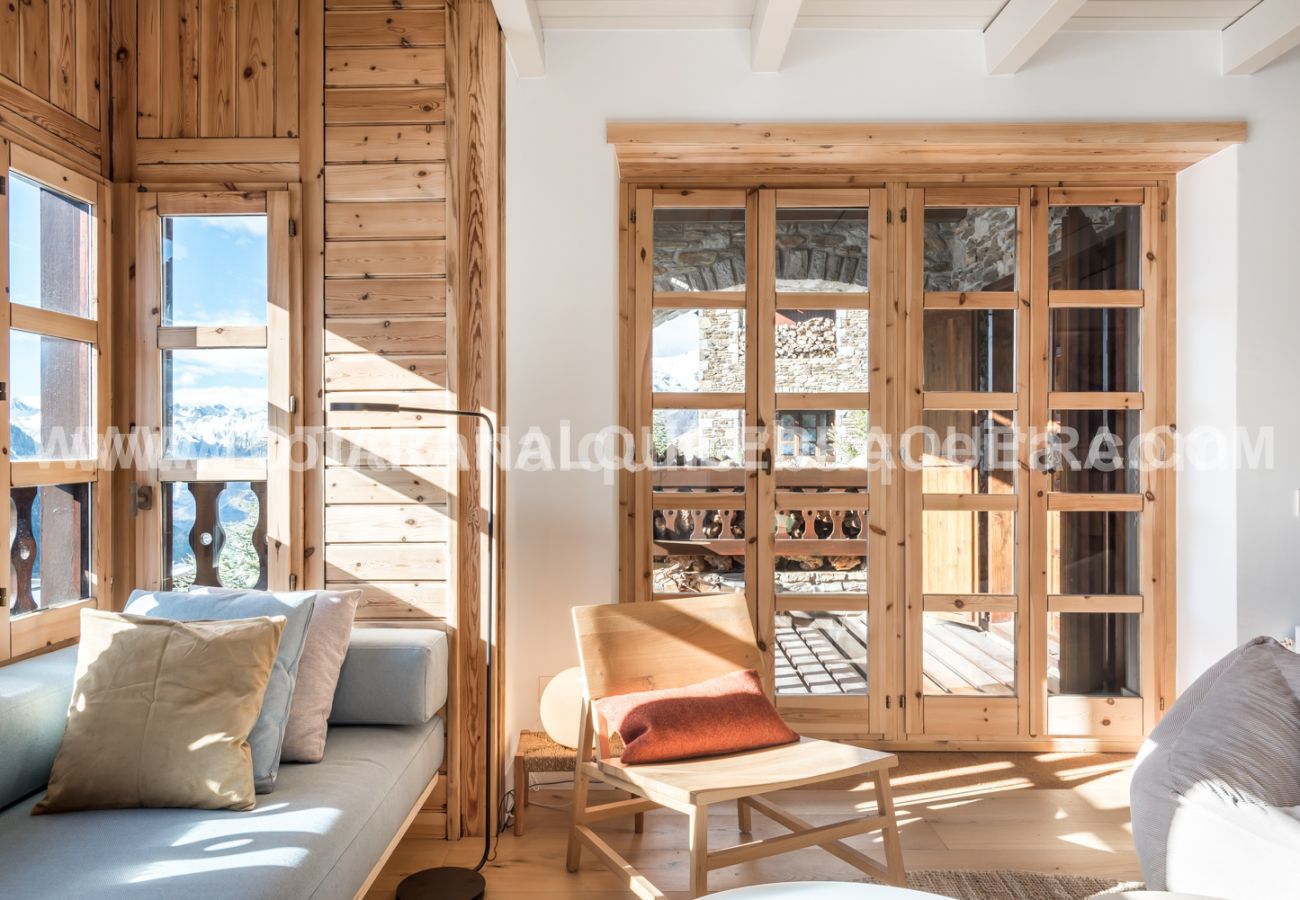 Apartment in Baqueira - Egua  by Totiaran