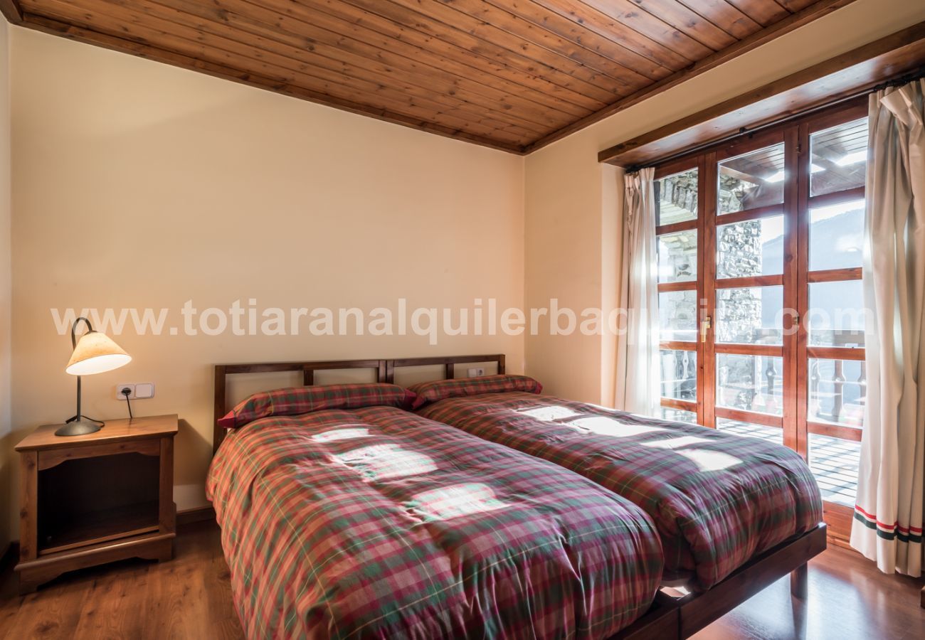 Apartment in Baqueira - Shivau by Totiaran