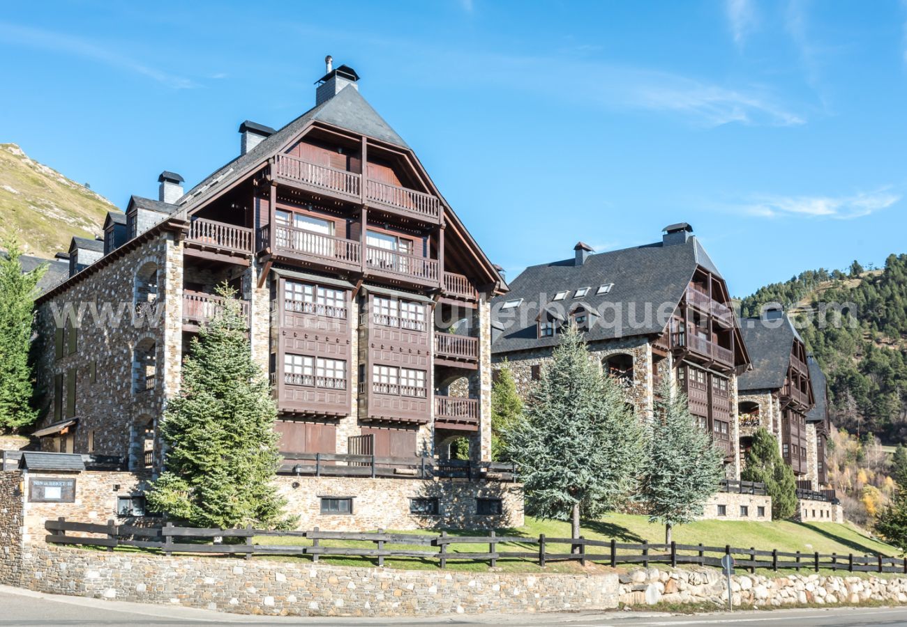 Apartment in Baqueira - Shivau by Totiaran