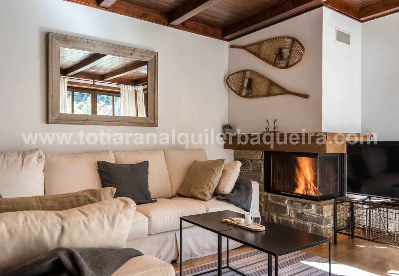 Apartment in Baqueira - Peira Arroja by Totiaran