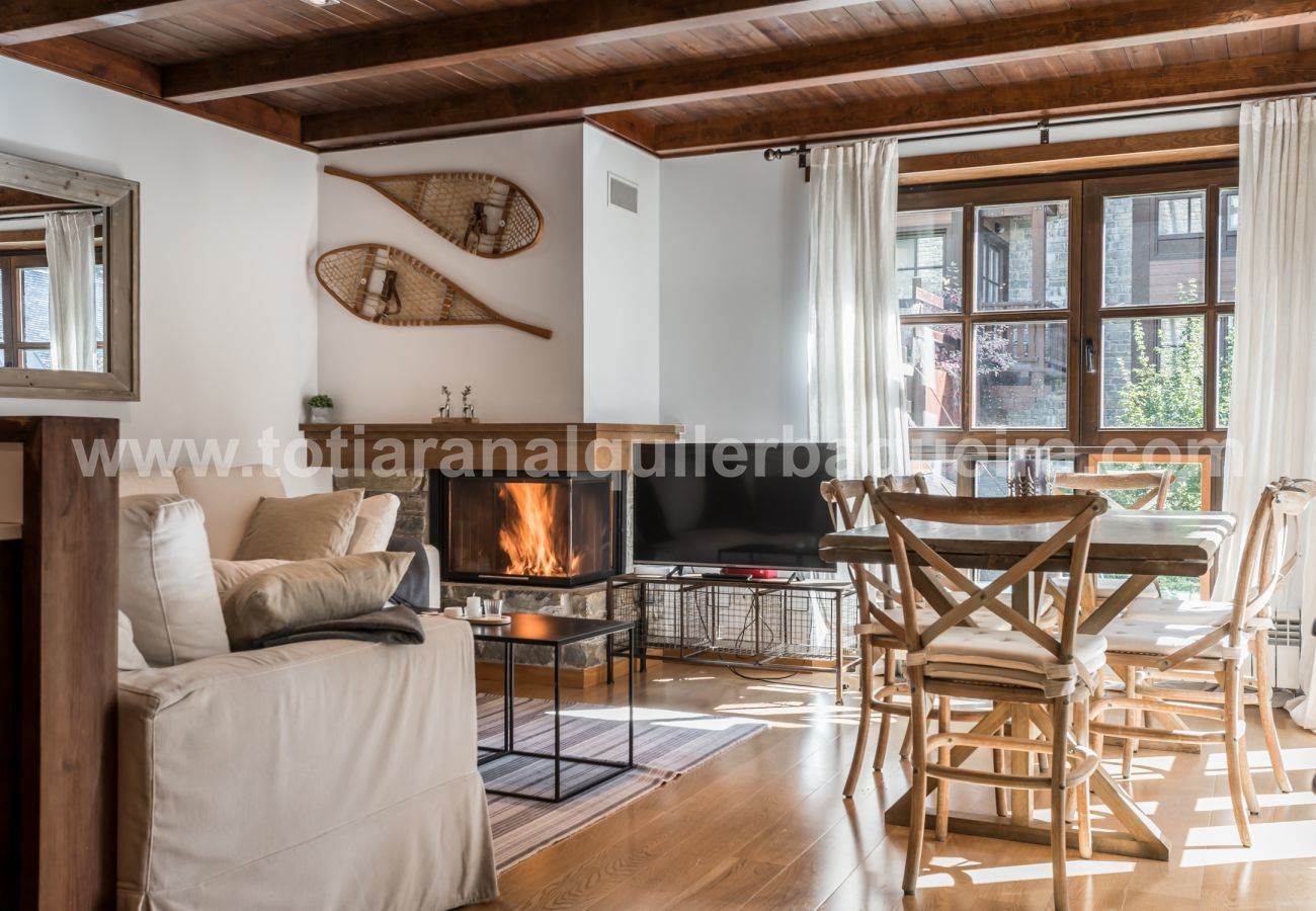 Apartment in Baqueira - Peira Arroja by Totiaran