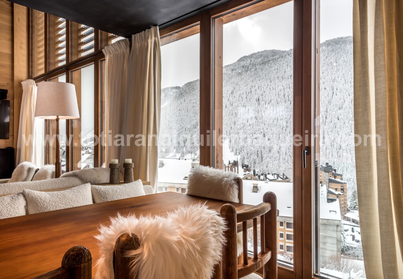 Chalet in Baqueira - Casa Sanglier Deluxe by Totiaran