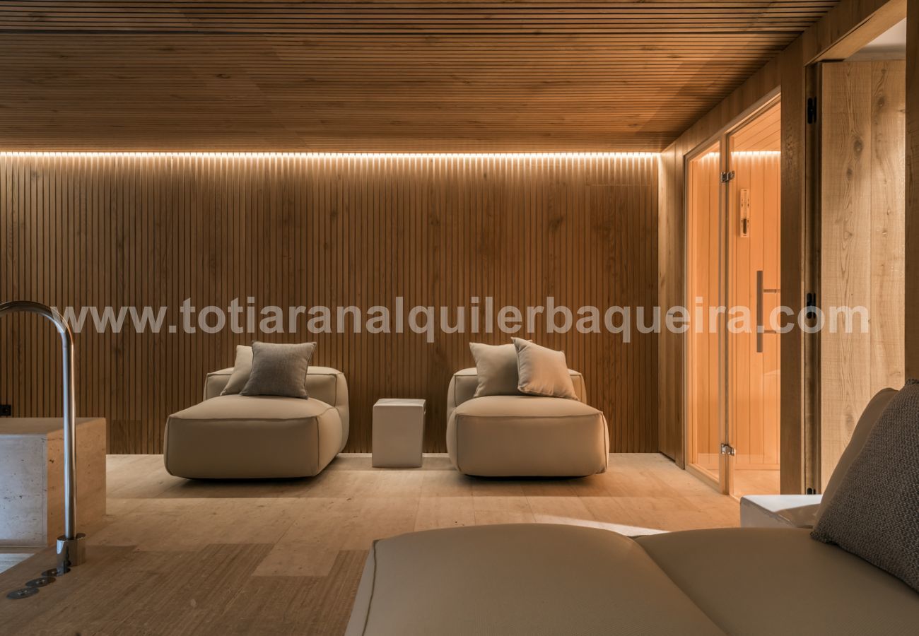 Chalet in Baqueira - Casa Sanglier Deluxe by Totiaran