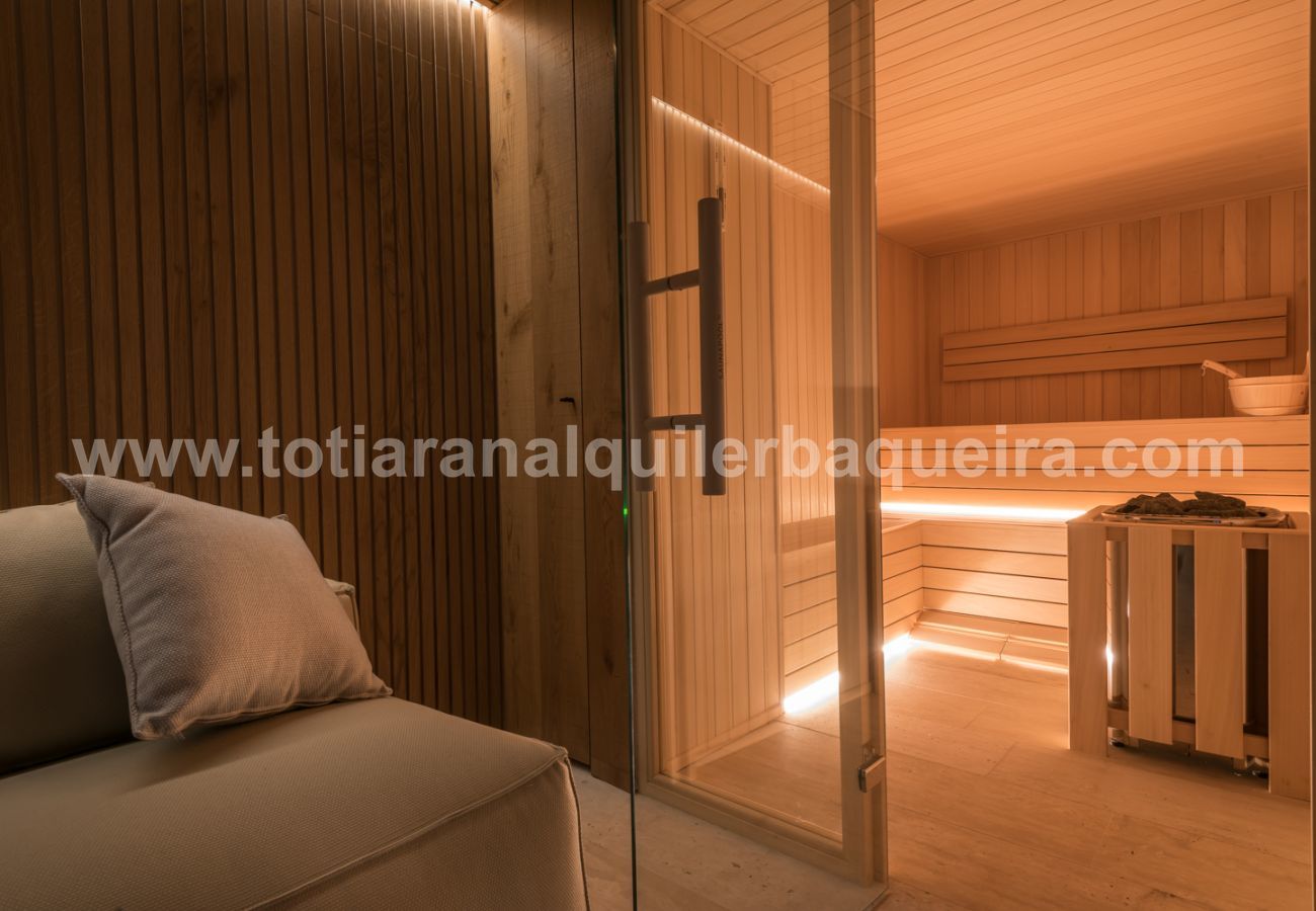 Chalet in Baqueira - Casa Sanglier Deluxe by Totiaran