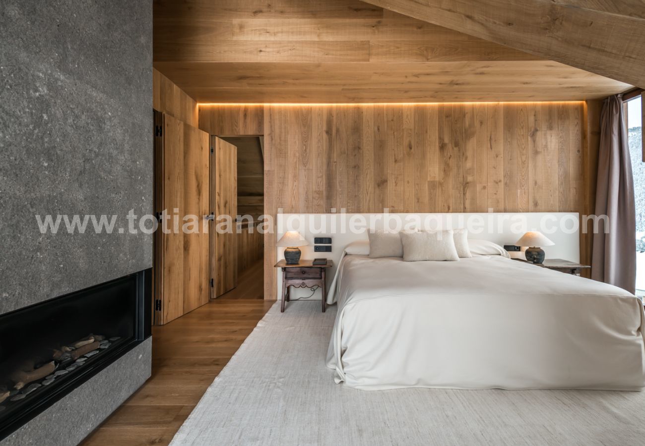 Chalet in Baqueira - Casa Sanglier Deluxe by Totiaran