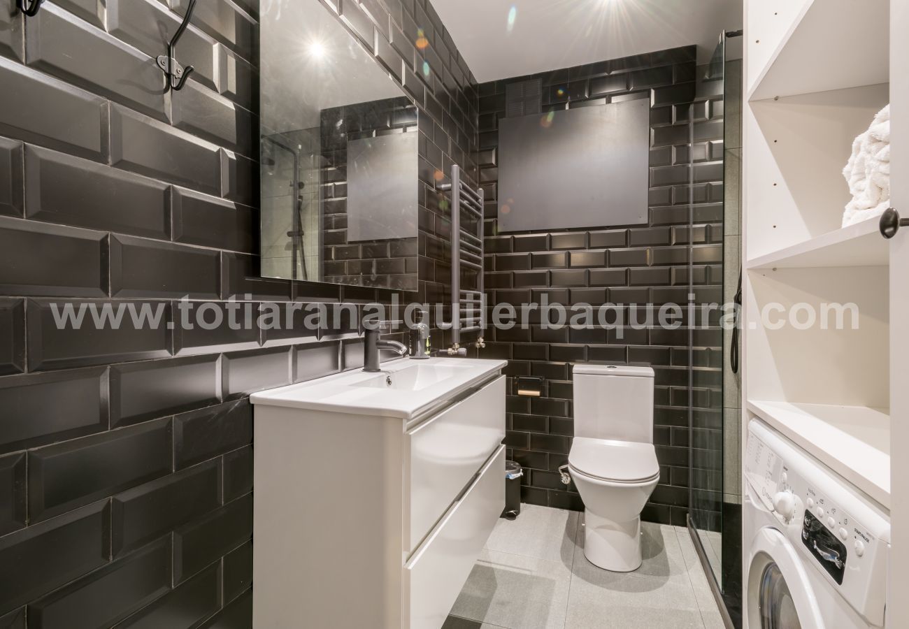 Apartment in Baqueira - Sauts by Totiaran