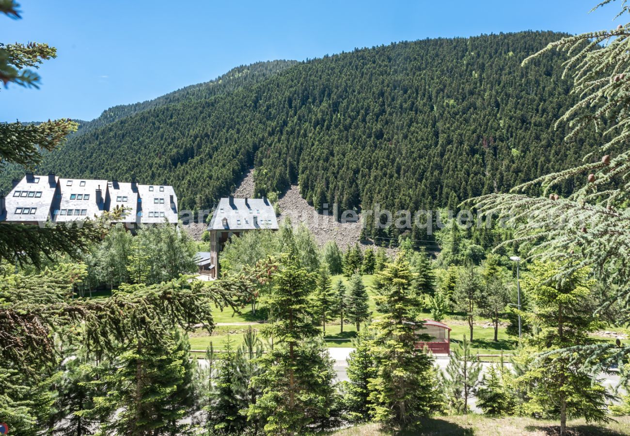 Terrase Sarraera by Totiaran, Baqueira, Val de Arán