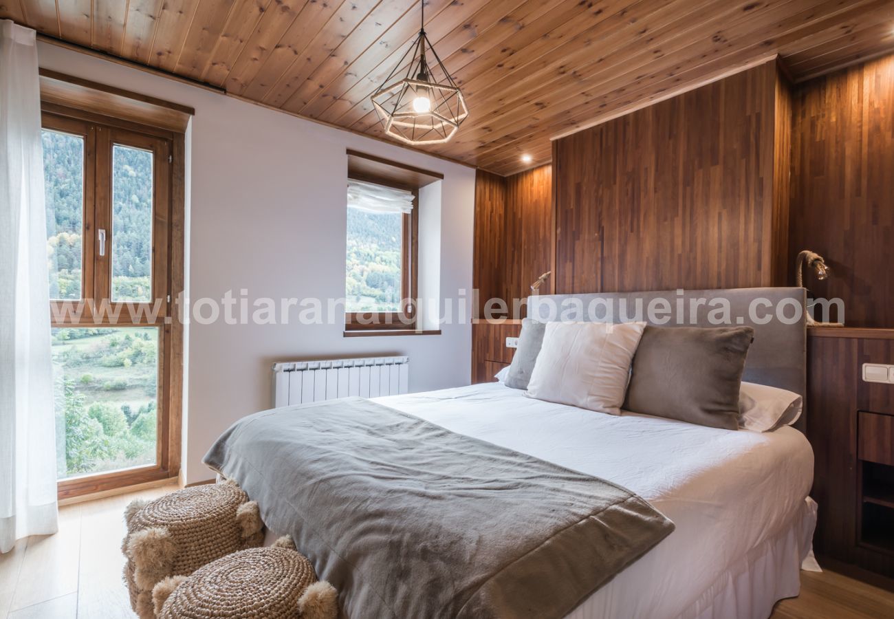 Casa Pujo de Totiaran, située à Salardu, à 5 km de Baqueira 1500